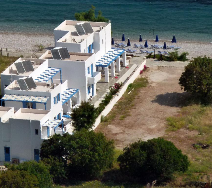 Dream Island Hotel Livadia  Exterior photo